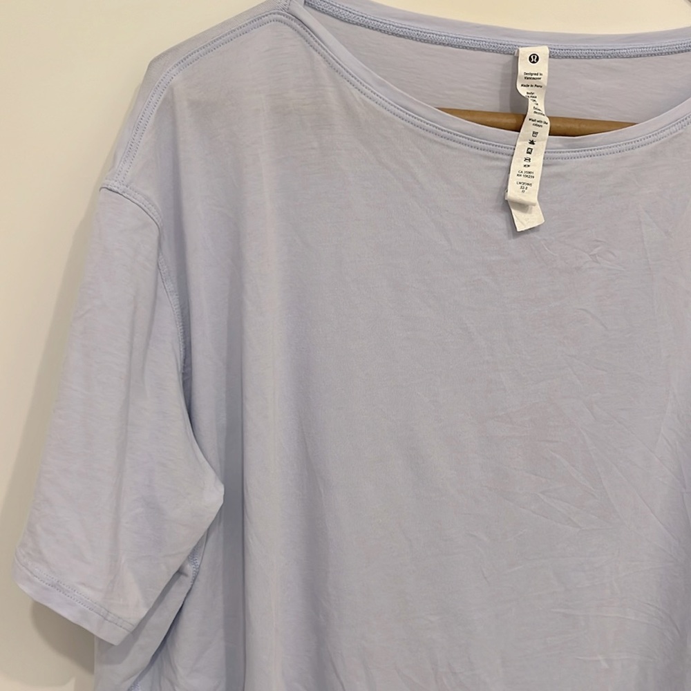 Lulu Lemon Workout Tee